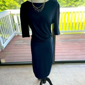 Beautiful and flattering Banana Republic dress.